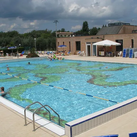 Kemping Il Boschetto Di Piemma San Gimignano