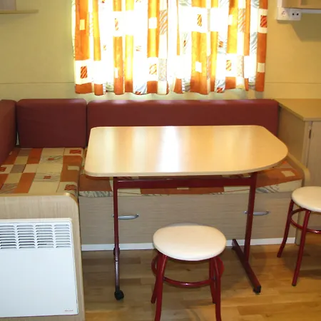 Kemping Il Boschetto Di Piemma