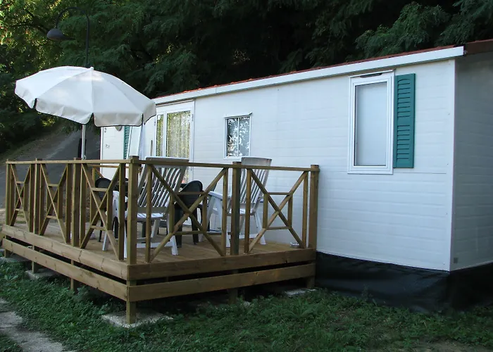 Kamp alanı Il Boschetto Di Piemma 3*